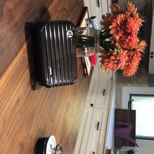 Brown Thai Airways Royal First Class Amenity Kit with all contents never used.